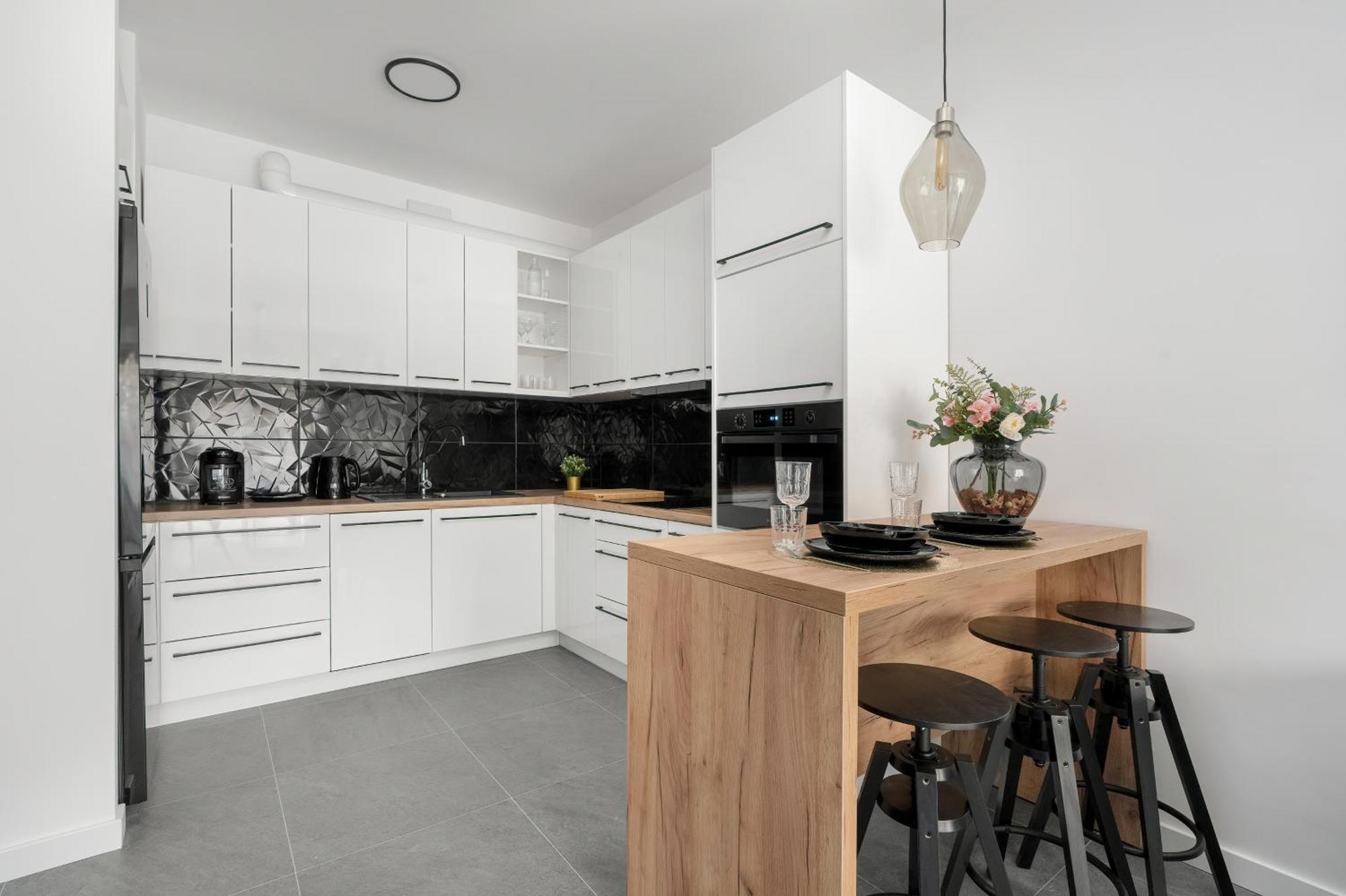 City Center Apartments With Gym & Free Garage Poznan By Noclegi Renters Exterior foto